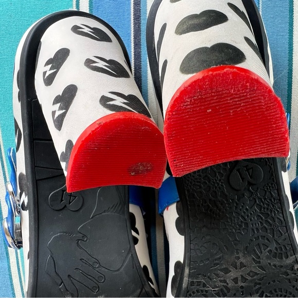 🍒💣 Hot Chocolate He loves me- he loves me not Mary Jane heels - Picture 15 of 16